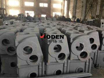 減速機箱體鑄件是由什么材料制成的？